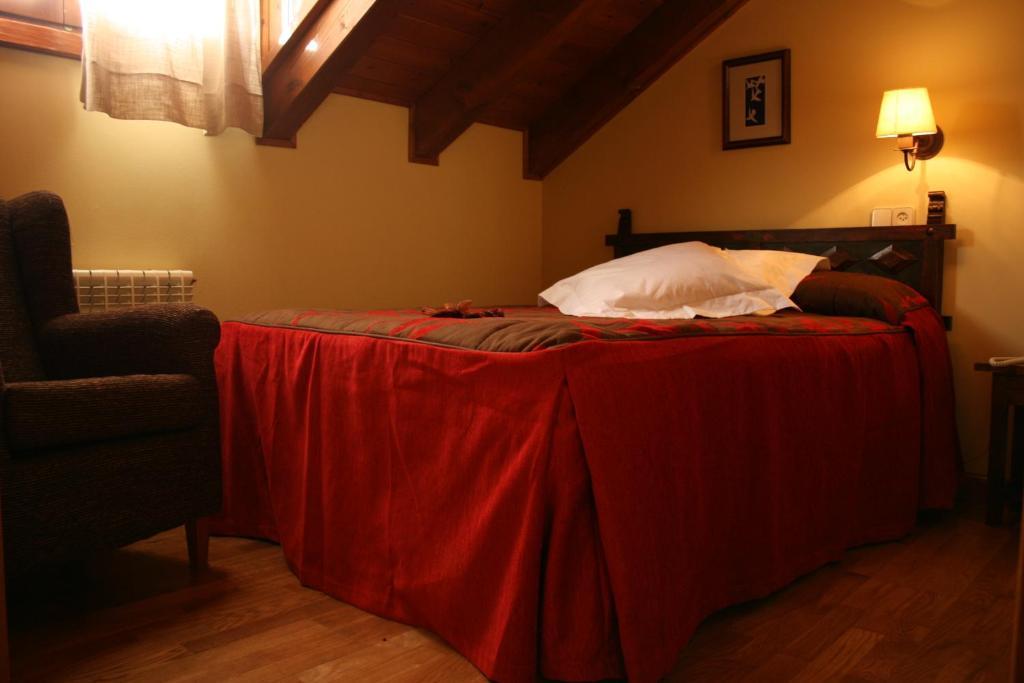Hotel Tres Picos à Eriste Chambre photo